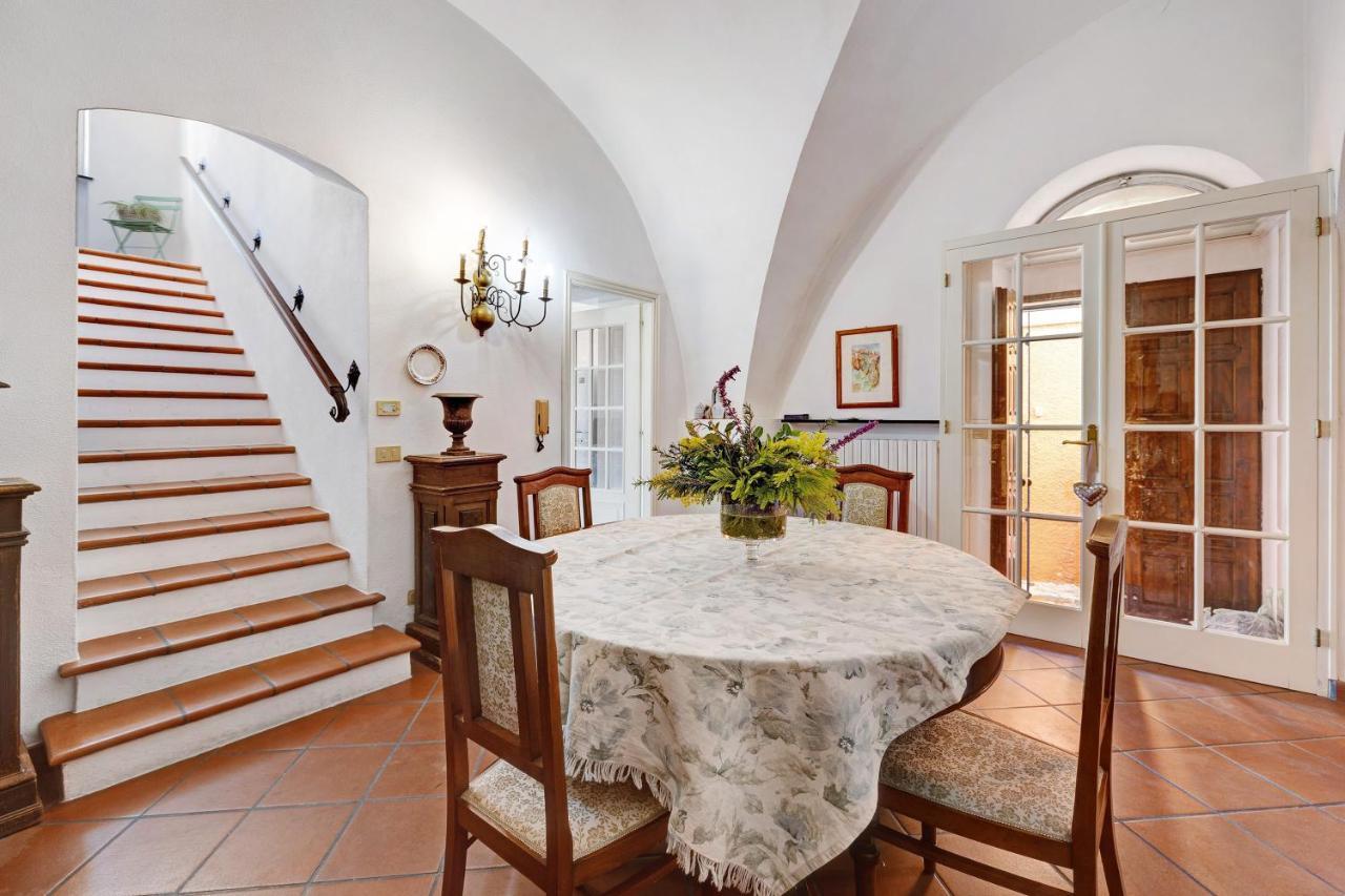 Residenza Stoechas White Daire Albenga Dış mekan fotoğraf